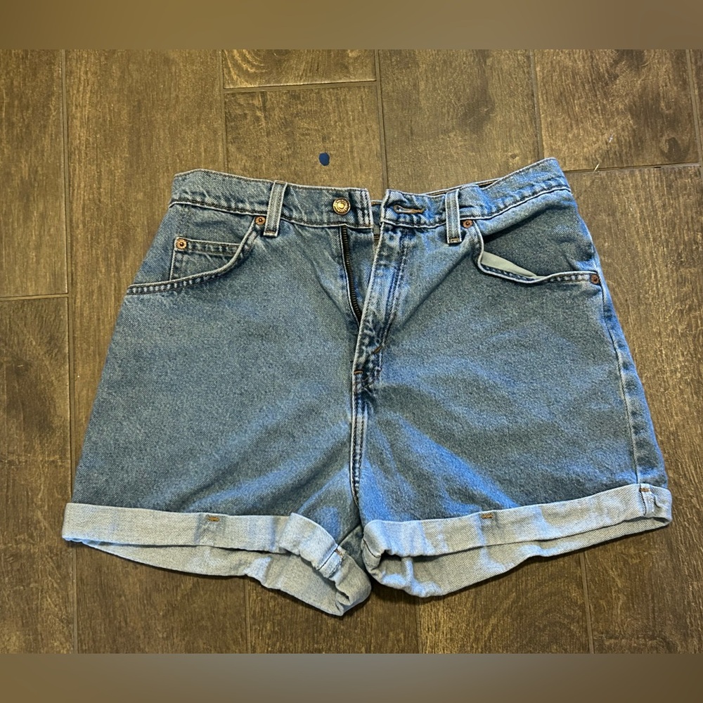 Levi’s orange tab shorts - 954 - women’s 11